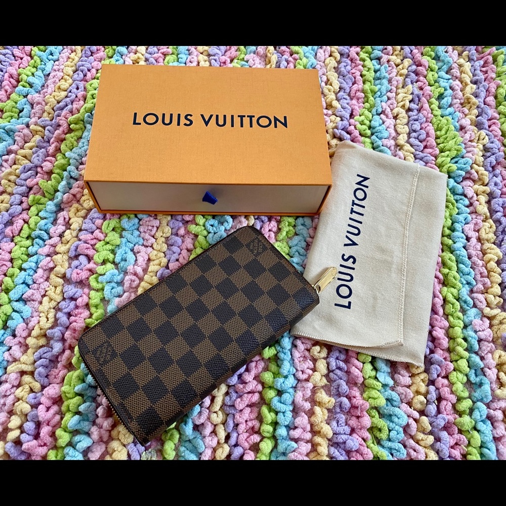 Louis Vuitton Damier Ebene Zippy wallet - Picture 5 of 5